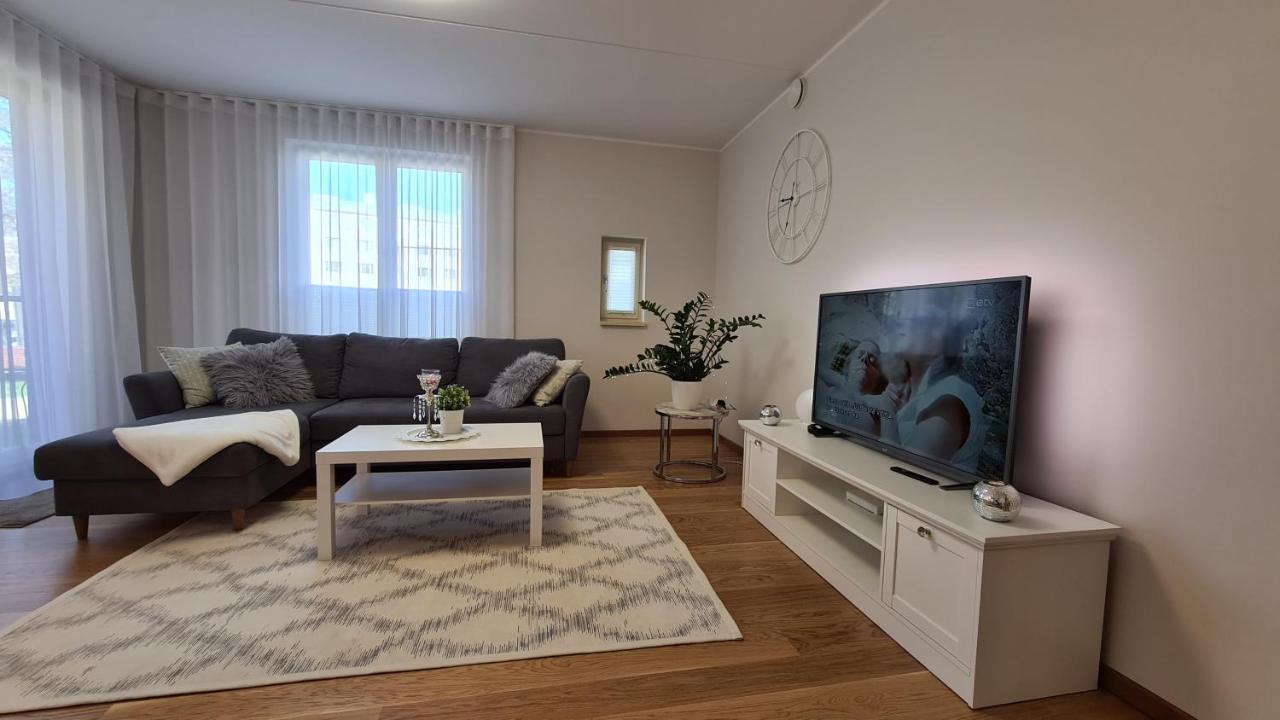 City Center Bright Home Reval Esterno foto