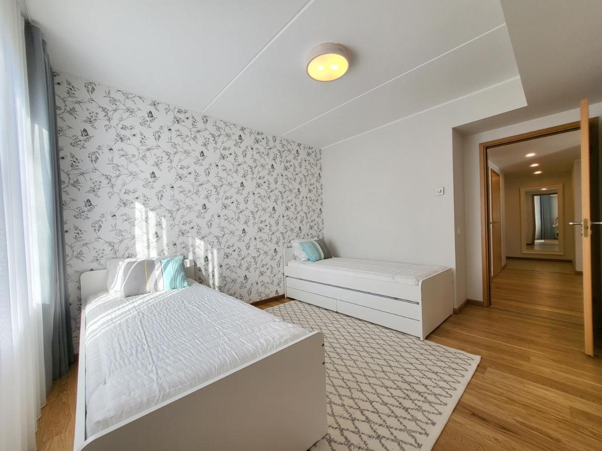 City Center Bright Home Reval Esterno foto
