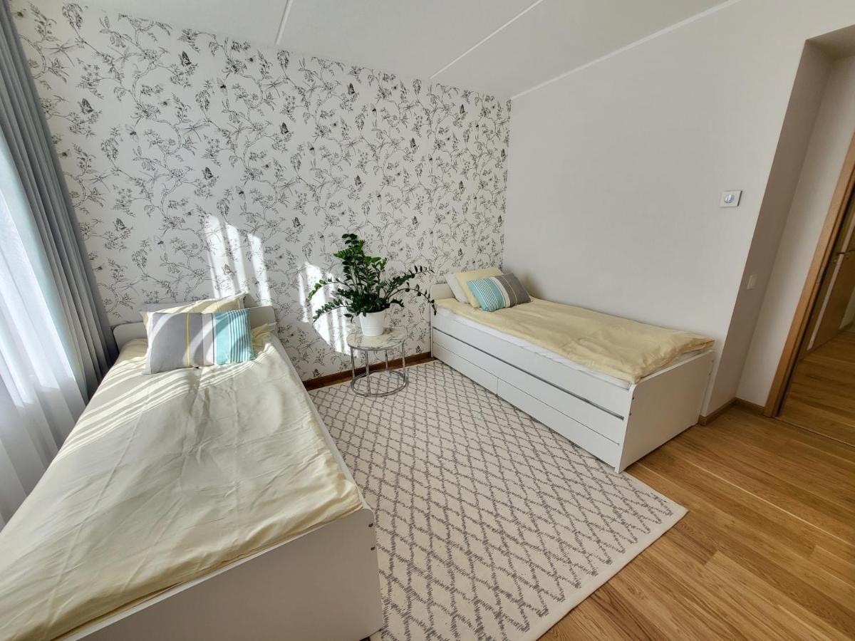 City Center Bright Home Reval Esterno foto