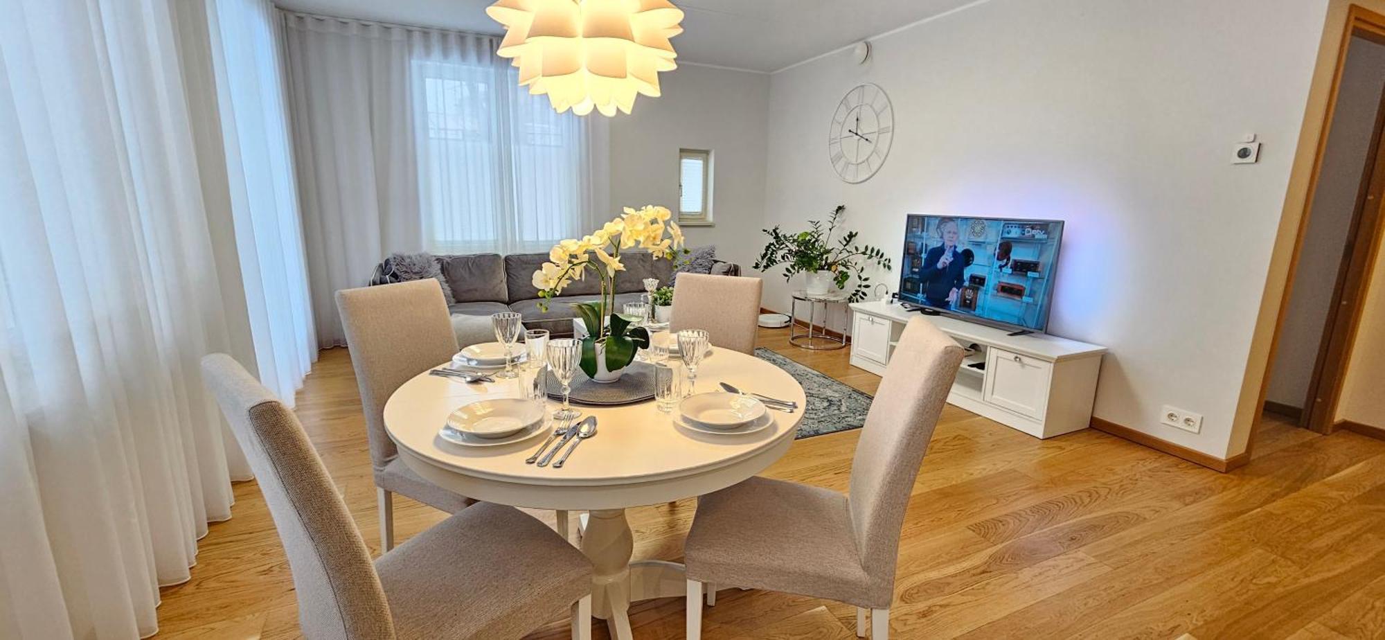 City Center Bright Home Reval Esterno foto